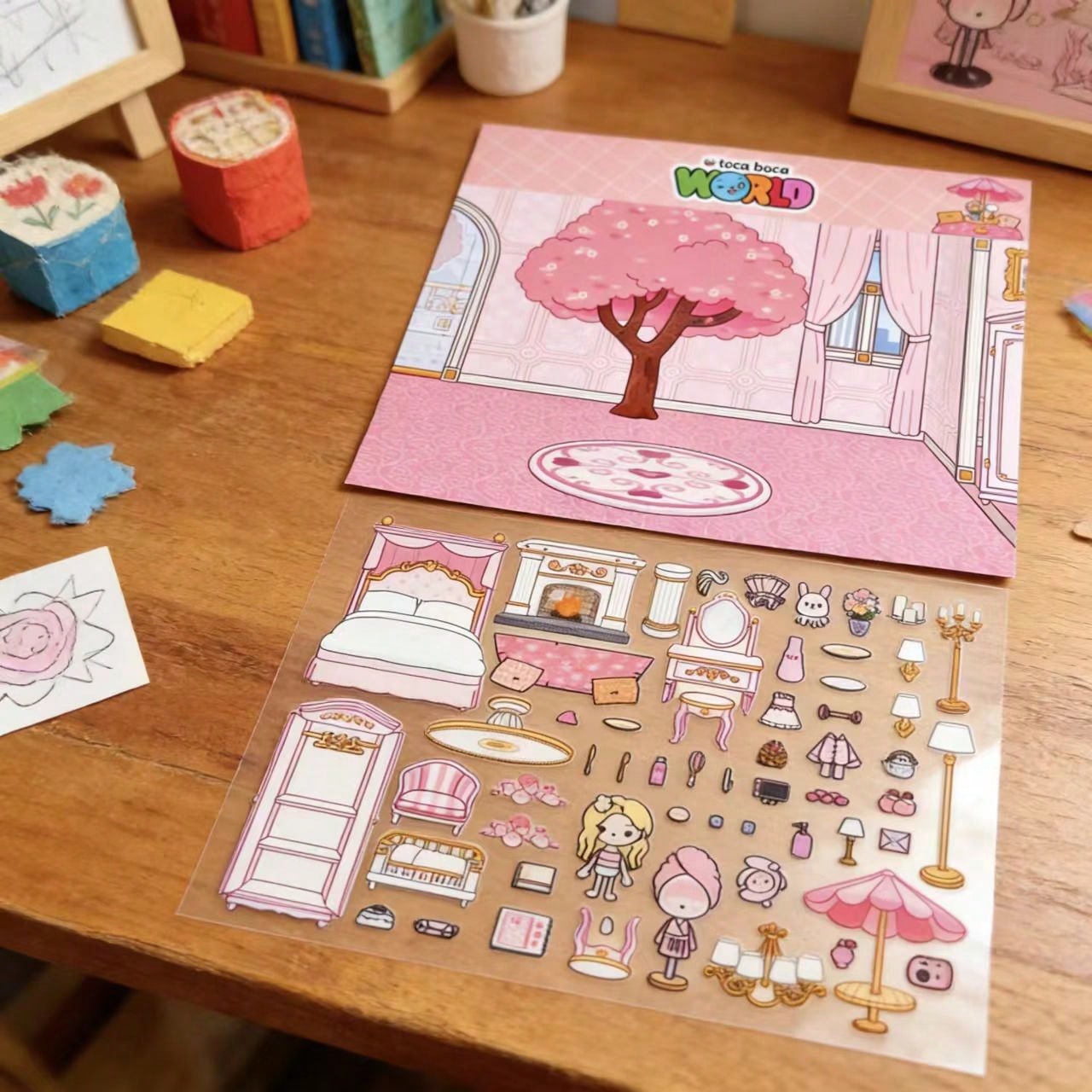 Pink Sakura Tree Hotelkamer DI - Art Craft 3 Year Old recensie en prijs